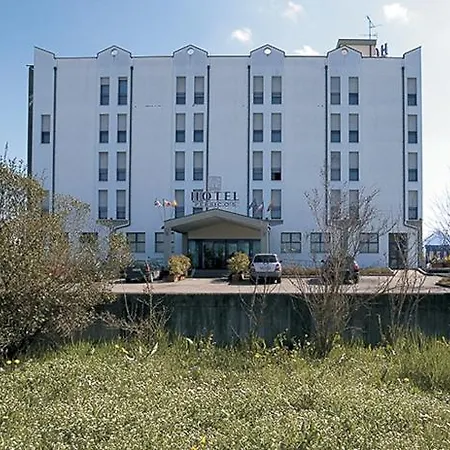 Persico's 4*