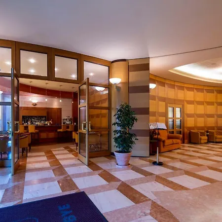 Persico's Hotel 4*
