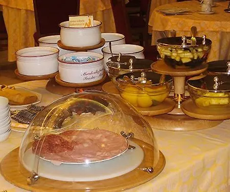 Szálloda Persico's 4*