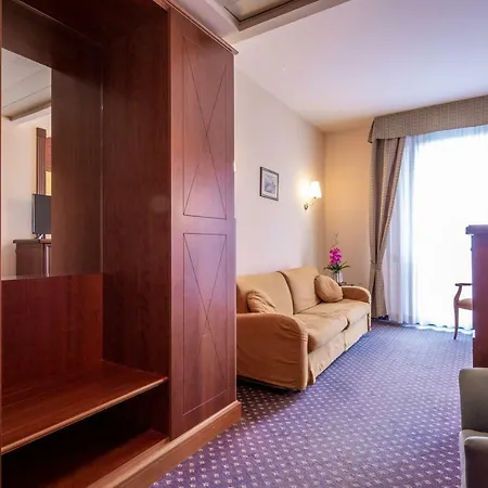 Persico's Hotel