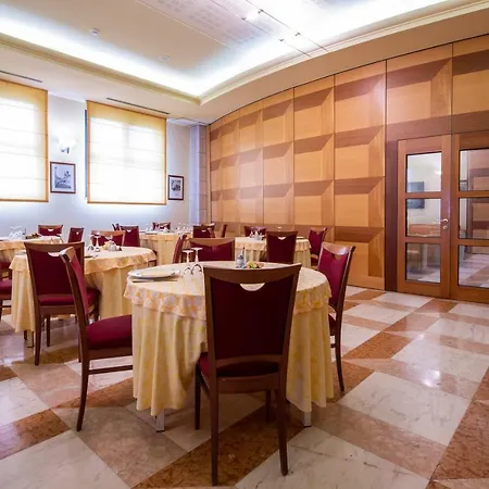 Persico's Szálloda San Giovanni in Persiceto