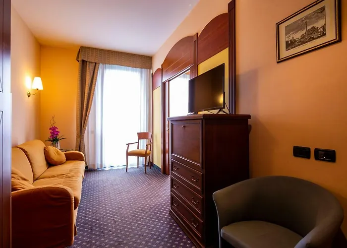 Persico's 4* San Giovanni in Persiceto